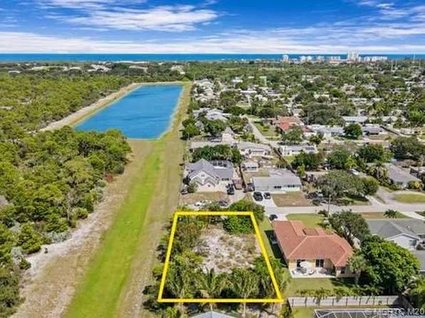 18912 SE Hillcrest Dr, Jupiter, FL 33469