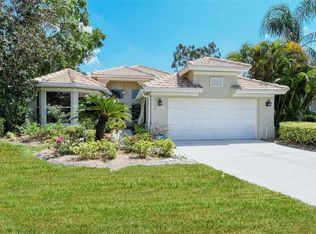 8009 Hampton Ct, University Park, FL 34201