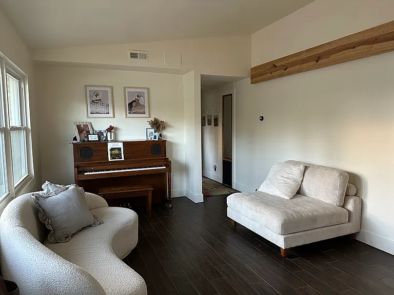 34 Upper Hillside Dr — Photo 8