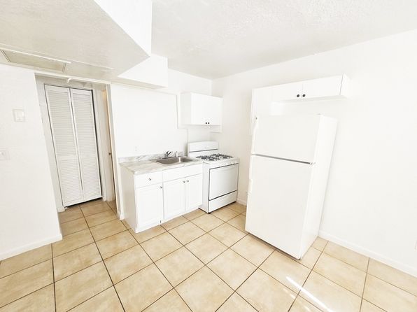 714 Latona Ave #8