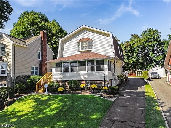 3rd image of 31 Elizabeth St