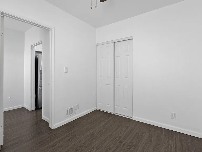 3828 Arizona St #B — Photo 14
