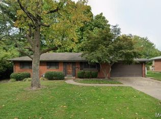 311 Chevy Chase Dr, Belleville, IL 62223