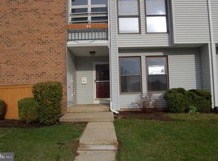 8C Twin Rivers Dr, Hightstown, NJ 08520