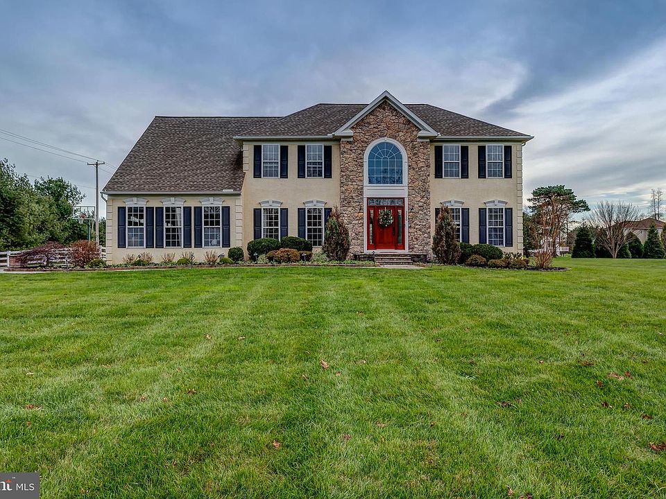 1st image of 3550 Weller Dr