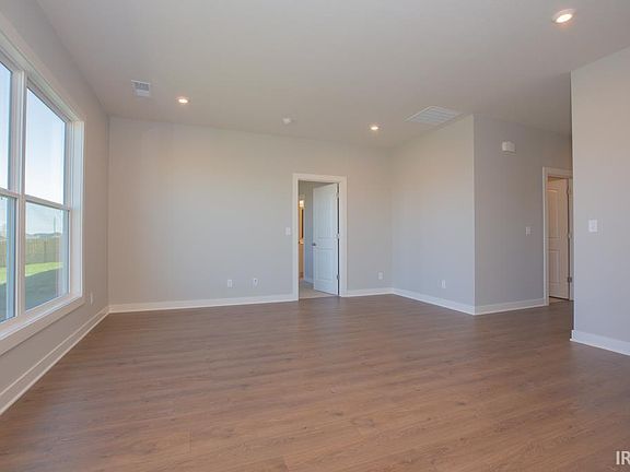 5th image of 4694 Alaina Dr