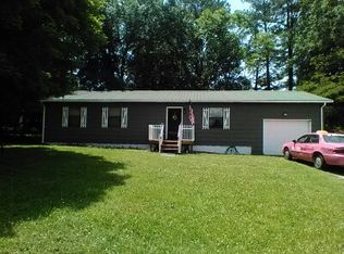 351 E Jere Whitson Rd, Cookeville, TN 38501