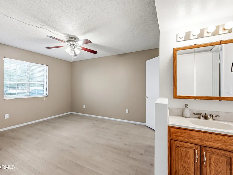 533 W Guadalupe Rd #1016 — Photo 15