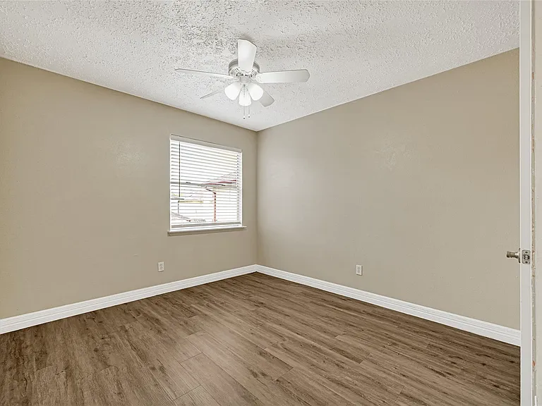 12322 Meadow Ridge Dr — Photo 28