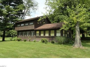 9191 N Shore Dr NE, Mineral City, OH