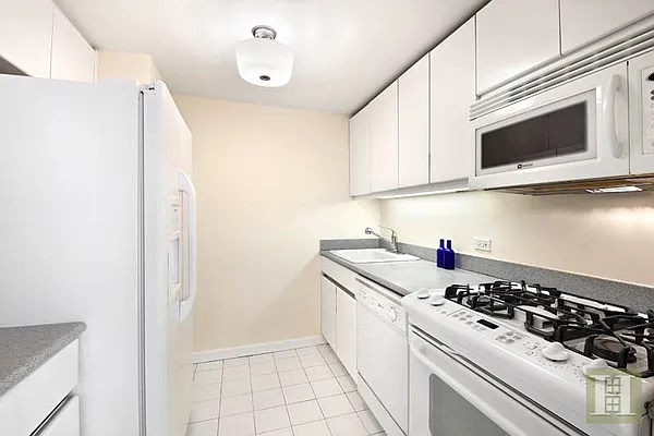 Sold by Halstead Real Estate | media 14