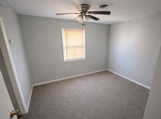 1132 Bel Aire Dr, Rantoul, IL 61866