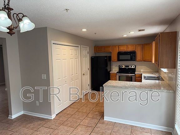 5th image of 179 Watercress Ct