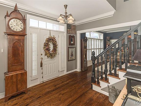 3rd image of 2029 Brook Hill Ln