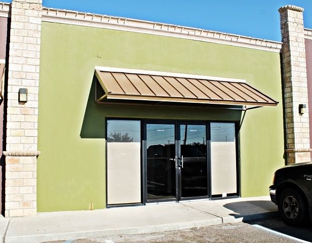 E Del Mar Blvd, Laredo, TX 78045 - Shoppes at Winfield