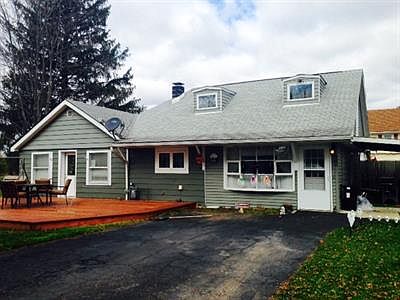 1st image of 180 Hemlock St