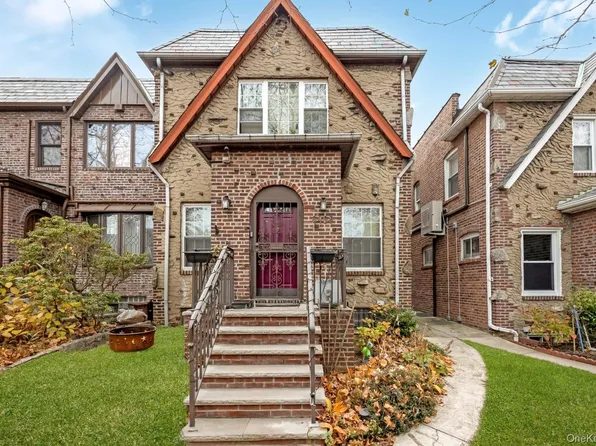 64-68 83 Place, Middle Village, NY 11379