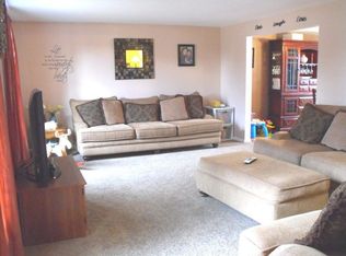 102 Southridge Dr, Monroeville, PA 15146