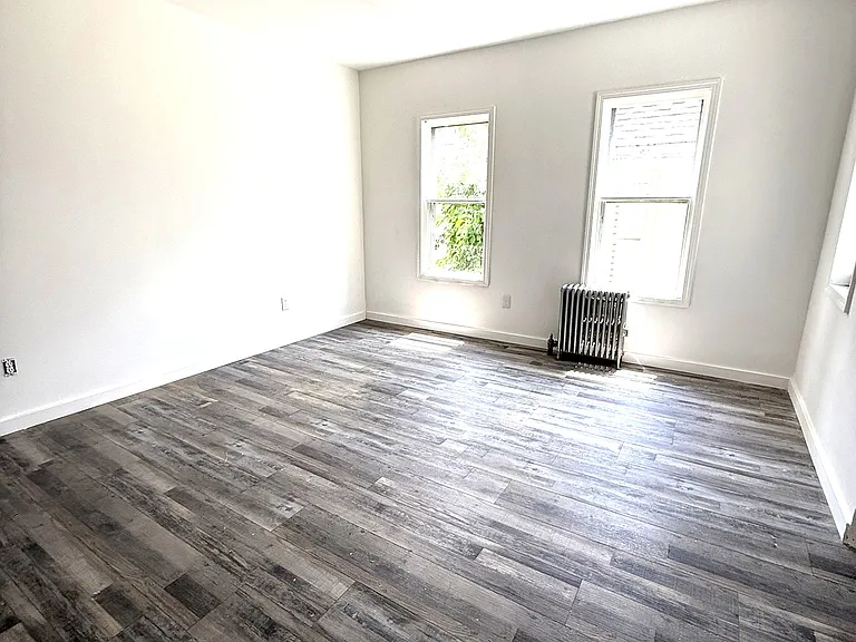 328 Green St #2 — Photo 7