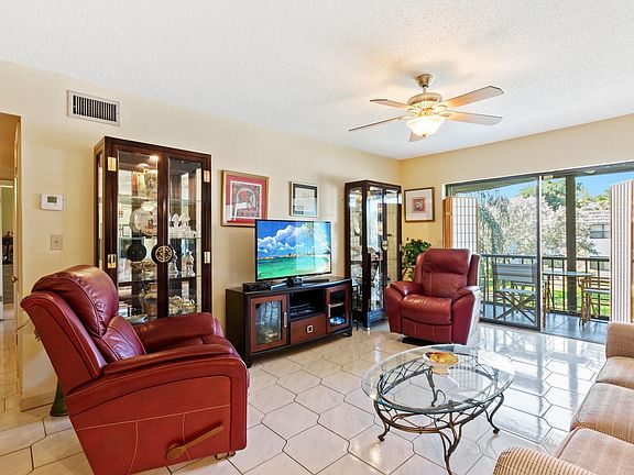 5th image of 3111 Oakland Shores Drive #F-210