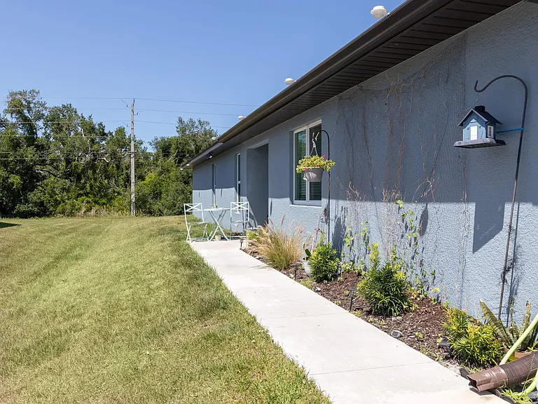 125 Boundary Blvd #B — Photo 37