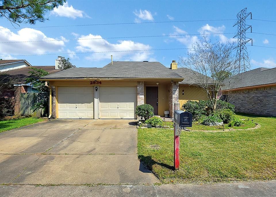 1st image of 2834 Creekway Cir