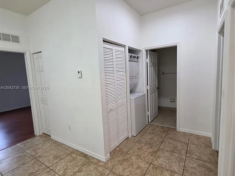 4906 SW 141st Ave #4 — Photo 18