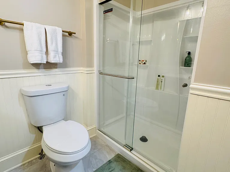 42 Pomeroy Ave #2 — Photo 6