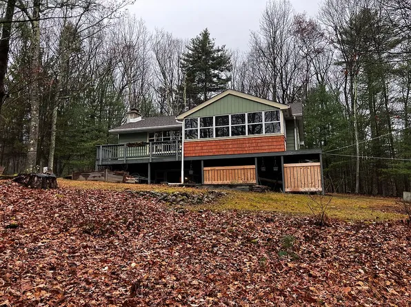 166 Golf View Dr, Kunkletown, PA 18058