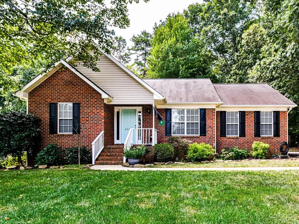 6005 Charlton Oaks Dr, Waxhaw, NC 28173