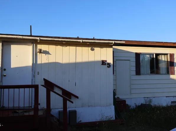 955 NE Mill St #E-5, Waldport, OR 97394