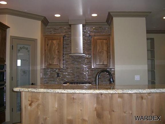 5th image of 703 Malibu Dr