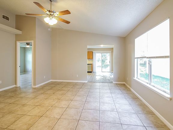 4th image of 4236 Jillian Dr