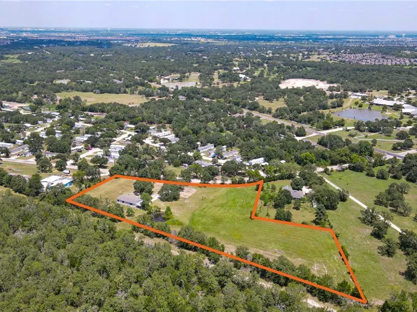 14222 S Dowling Rd, College Station, TX 77845