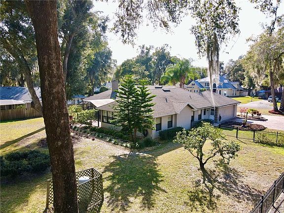 5th image of 4316 Serene Cir