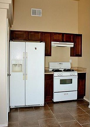 4th image of 166 Homedale Dr