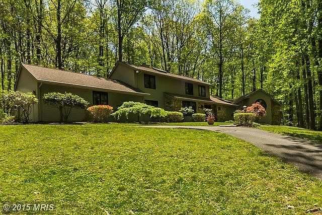 For Sale: 12807 Sagamore Forest Ln, Reisterstown, MD 21136
