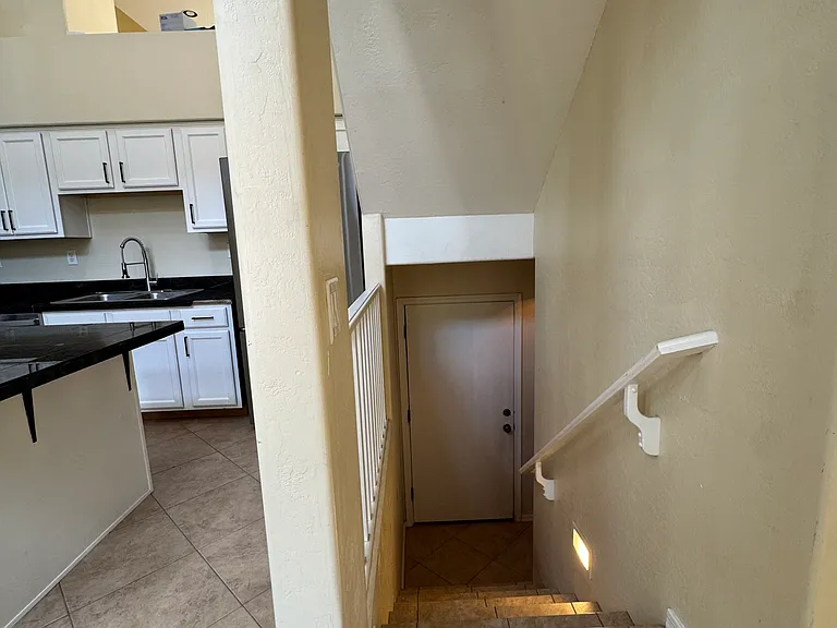 724 S Beck Ave #724 — Photo 11