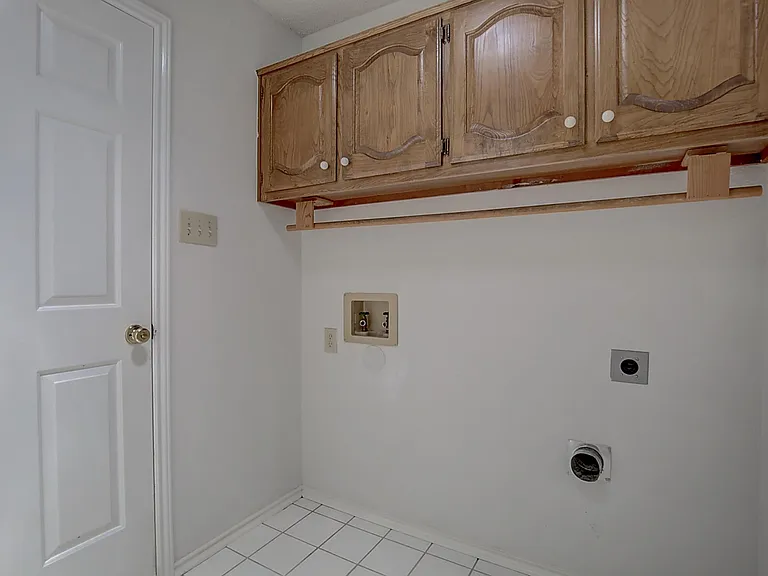 3005 Warm Springs Ln — Photo 27