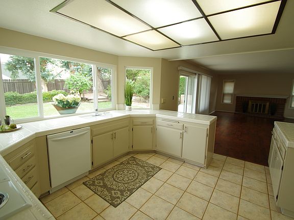 5th image of 2197 Brookhill Dr