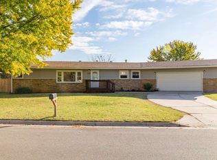 1762 Terry Ln, Andover, KS 67002