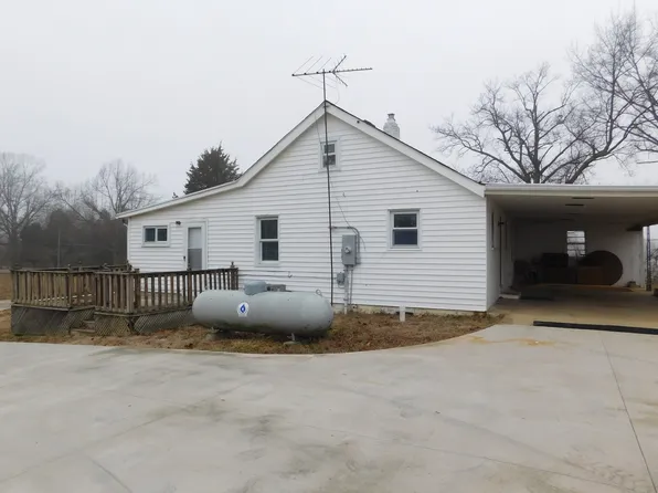 1522 W Elm Rd, Radcliff, KY 40160