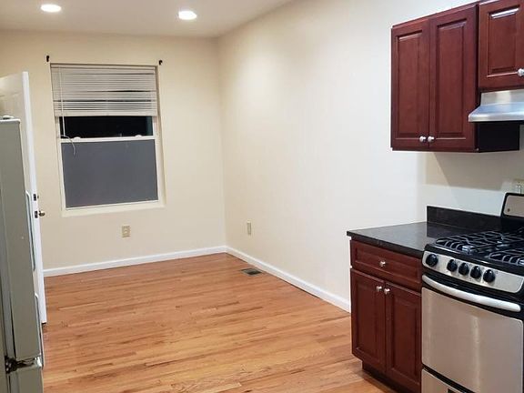 2nd image of 1825 McKean St #1