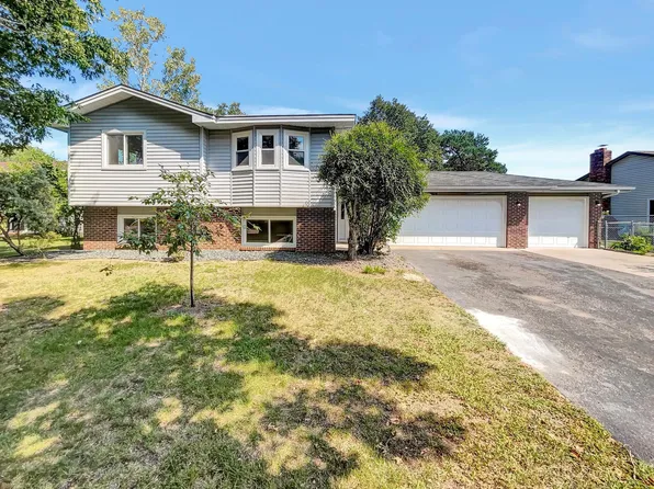 7508 Colfax Ave N, Brooklyn Park, MN 55444