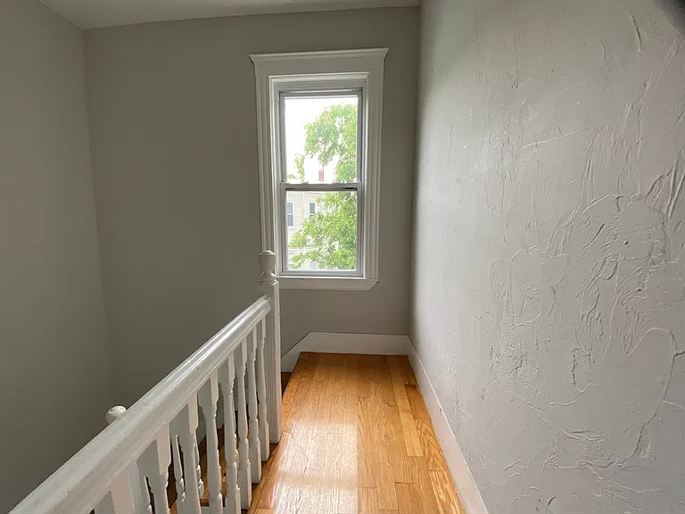 13 Hendry St #3 — Photo 15