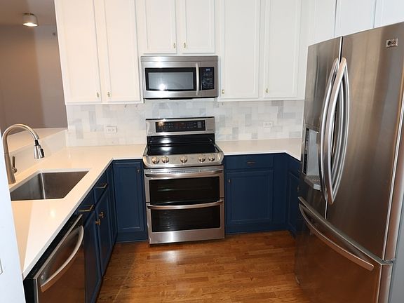 2nd image of 100 E 14th St APT 2409