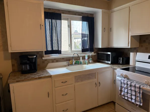 523 Crown Ave #1, Scranton, PA 18505