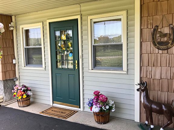 3rd image of 177 Ward Ln