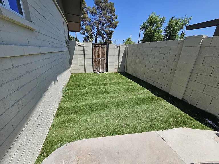 3026 N 40th St #5 — Photo 32