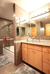 Rented by Level Group